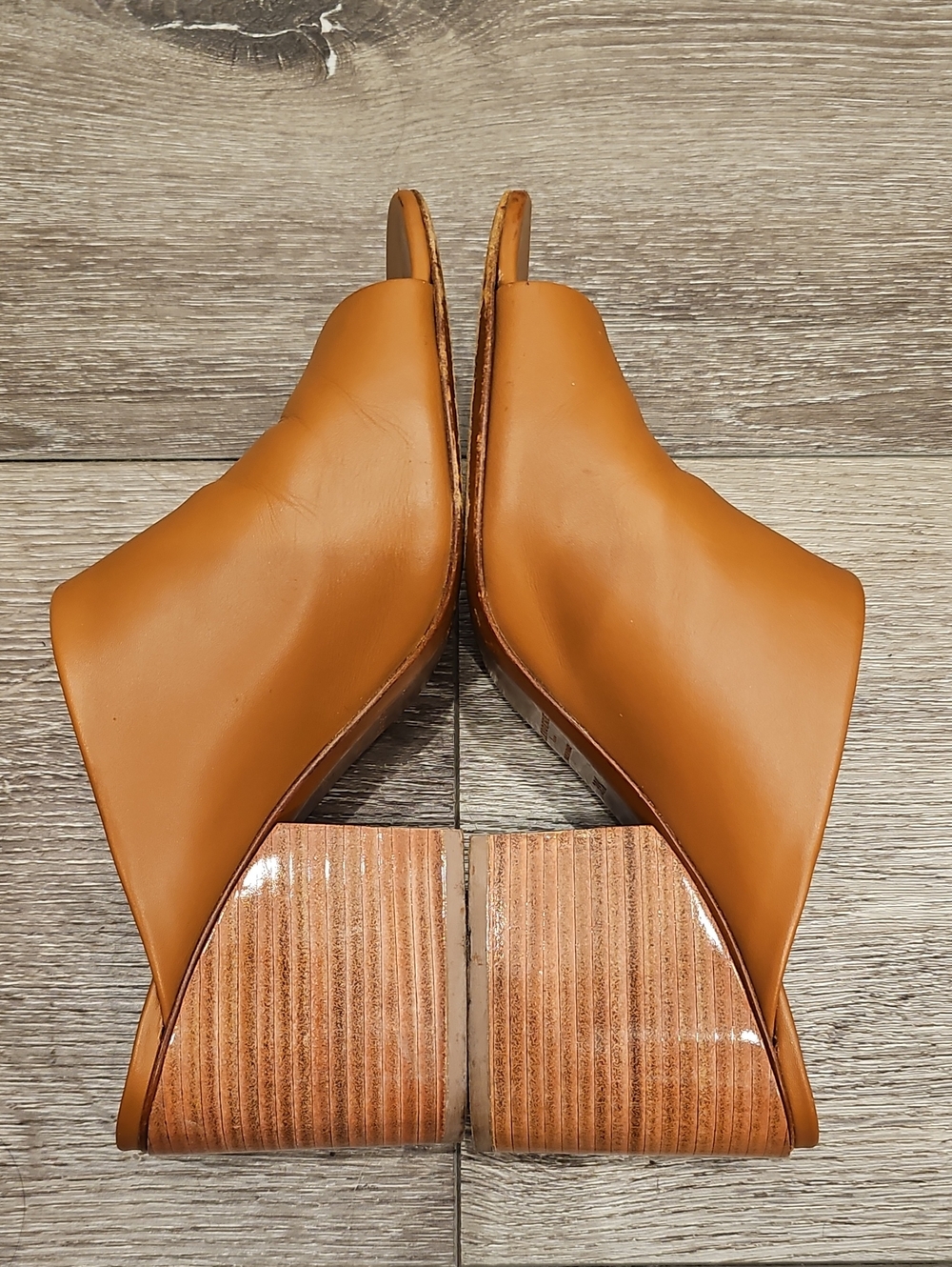 Robert CLERGERIE Tan Sandals Cognac Brown Open-Toe Mules  39.5 Unique Heel Shape